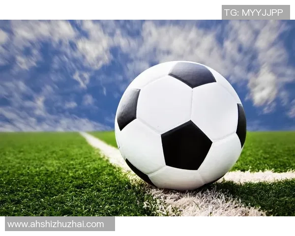 轻松学会折叠足球的创意折纸教程让你在家也能享受足球的乐趣